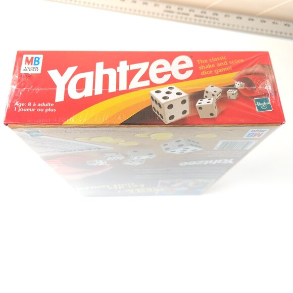 Yahtzee The Classic Shake & Score Dice Game 1998 Edition New Sealed - Picture 5 of 5